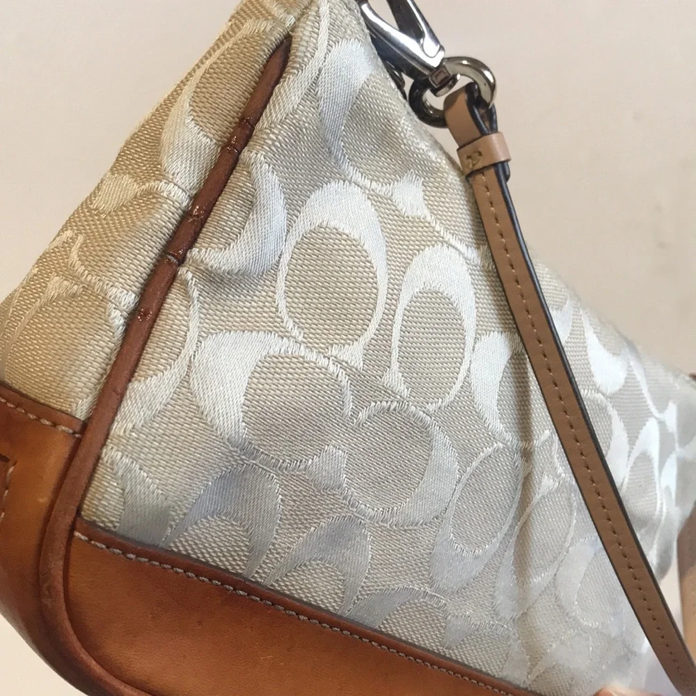 Rare Coach Y2K Demi Signature Monogram Mini Bag Vintage Baguette White Ivory 00‘ - Picture 16 of 17